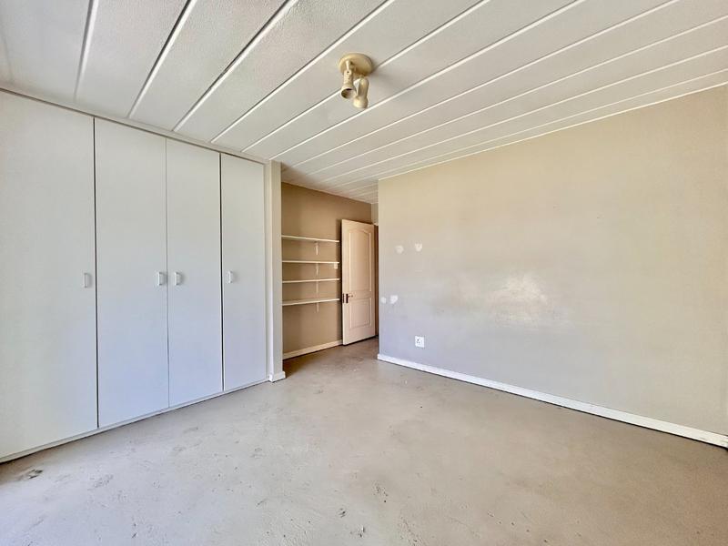 3 Bedroom Property for Sale in Caribbean Beach Club North West
